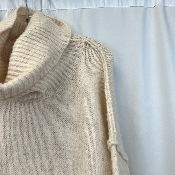 Reb. in J. Womens Cream Knitted Turtleneck Sweater Pullover Sweater Size Large - Picture 4 of 9